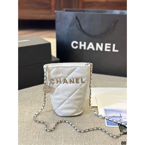 กระเป า chanel gabrielle